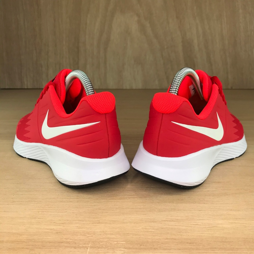 NIB Nike Star Runner University Red - Picture 4 of 8